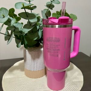 Stanley x Starbucks Exclusive 2024 Pink 40oz Tumbler